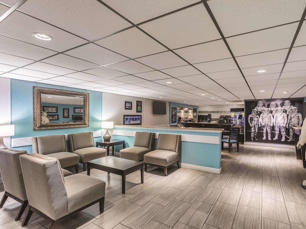 La Quinta Inn By Wyndham Cocoa Beach-Port Canaveral Екстериор снимка