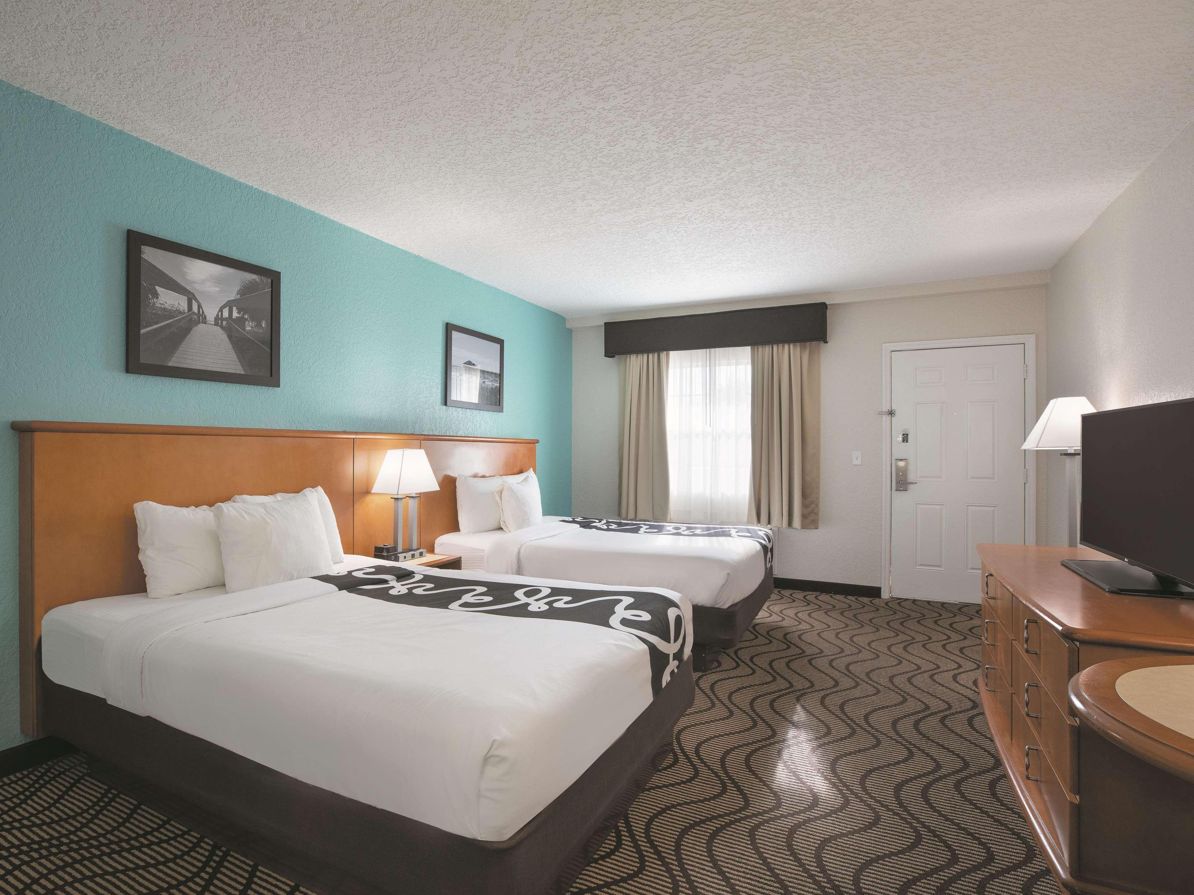 La Quinta Inn By Wyndham Cocoa Beach-Port Canaveral Екстериор снимка
