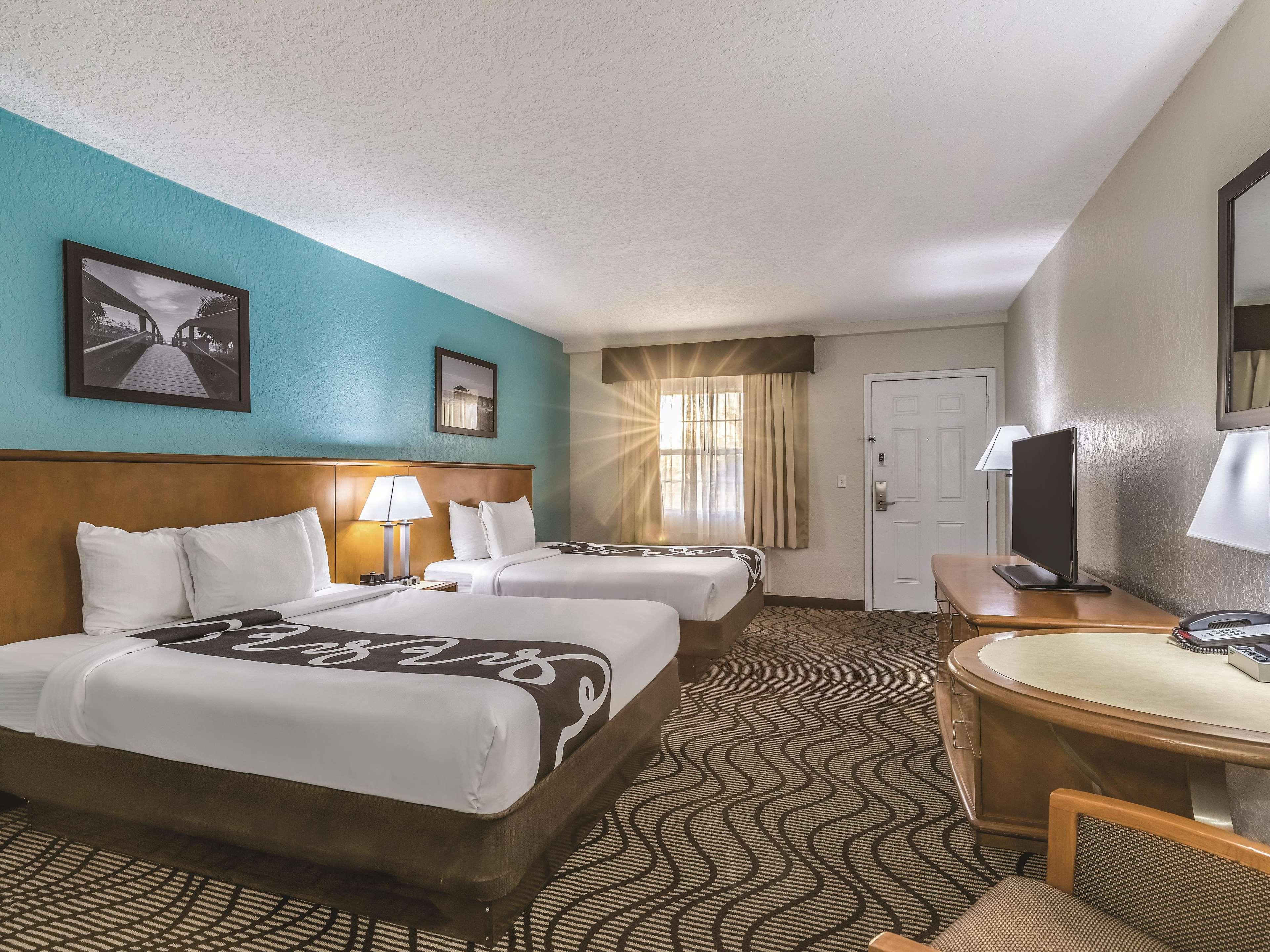 La Quinta Inn By Wyndham Cocoa Beach-Port Canaveral Екстериор снимка