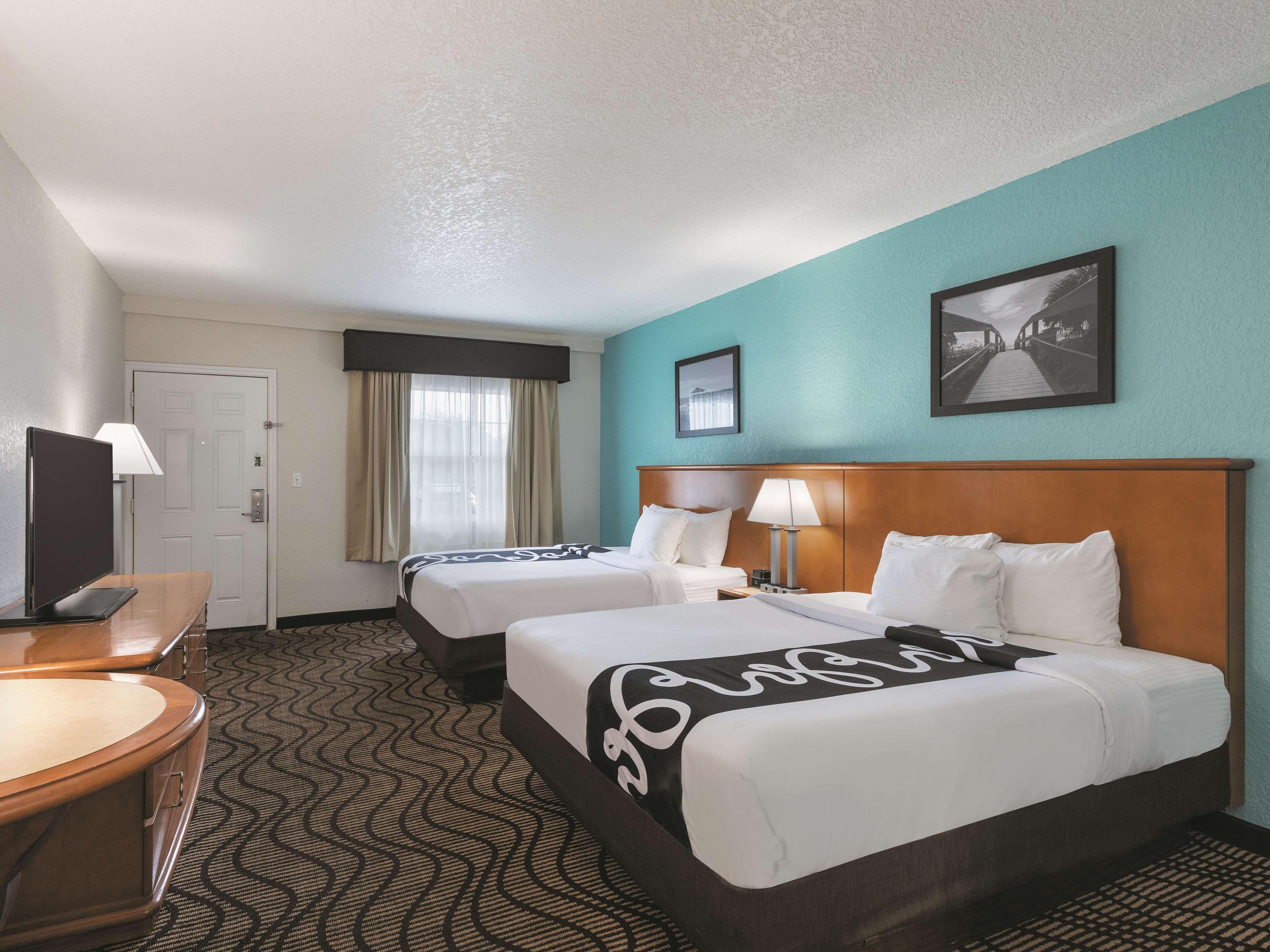 La Quinta Inn By Wyndham Cocoa Beach-Port Canaveral Екстериор снимка