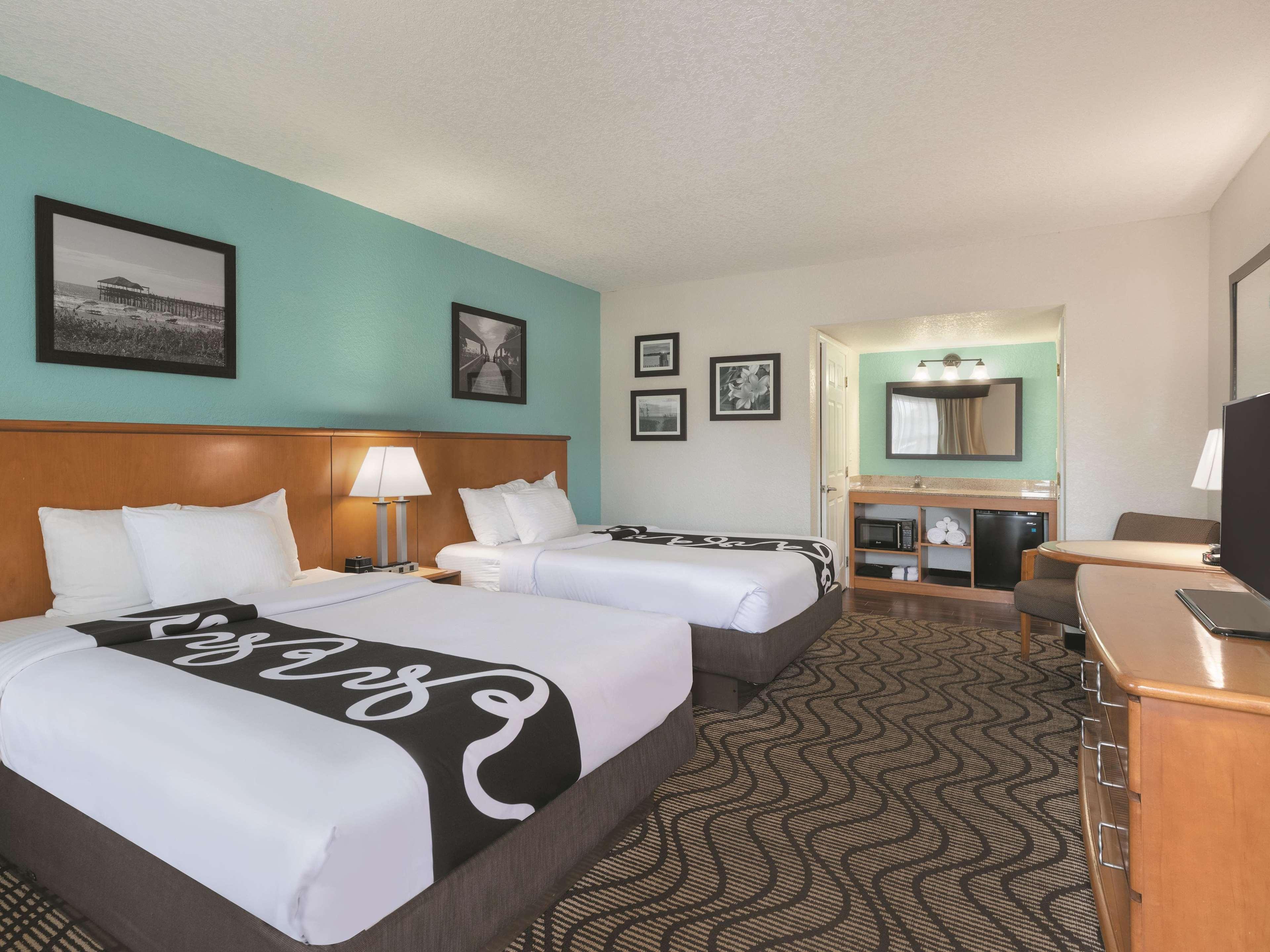 La Quinta Inn By Wyndham Cocoa Beach-Port Canaveral Екстериор снимка