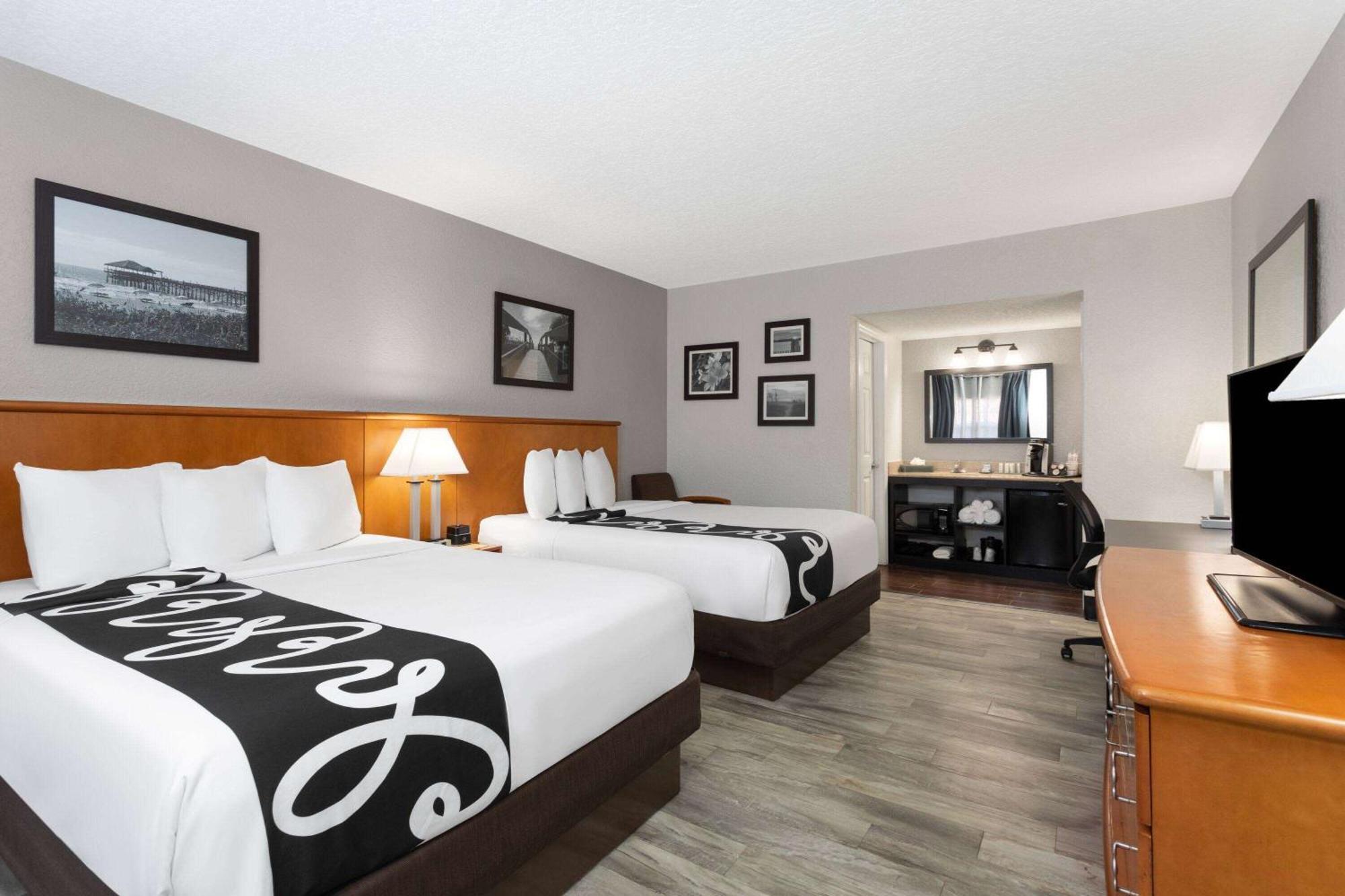 La Quinta Inn By Wyndham Cocoa Beach-Port Canaveral Екстериор снимка